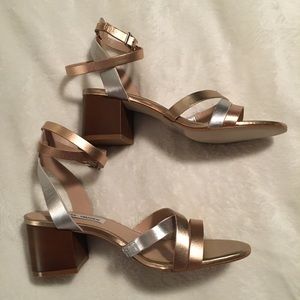 Steve Madden Reagan City Sandals, 7.5, new in box